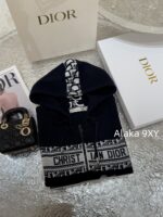 DIORD  2024 Early Autumn New Collection   100 wool material hooded jacquard letter logo zipper jacket for women. - Image 9