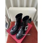 Roger Vivier High Quality Rv   2024 early autumn new series classic shoe type thick sole slimming leg length leather motorcycle boots - Image 5