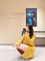 Chanel   2024a autumn and winter new highend custom handmade workshop series  imported yellow camellia coarse woolen yarn woven dress jacket for women. 100 silk lining - Image 22