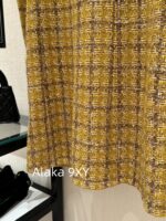Chanel   2024a autumn and winter new highend custom handmade workshop series  imported yellow camellia coarse woolen yarn woven dress jacket for women. 100 silk lining - Image 28