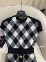 BALMAIN High Quality 24ss  Count's Daughter "Autumn/Winter French socialite style black and white checkered knitted cardigan, hip hugging half skirt outer suit for women - Image 5