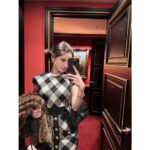 BALMAIN High Quality 24ss  Count's Daughter "Autumn/Winter French socialite style black and white checkered knitted cardigan, hip hugging half skirt outer suit for women - Image 14