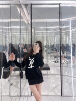 Yves Saint Laurent's highend winter musthaveY  2024 round neck jacquard oversized letter logo round neck pullover wool sweater for women. - Image 5