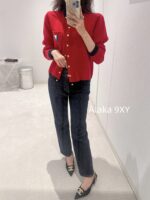 LOUIS VUITTON   Christmas Red Knitted Cardigan for Women 2024 Autumn/Winter New Product: Metal Snap Black Edging Sleek Knitted Jacket Coat - Image 14