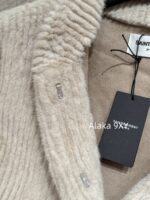 Yves Saint Laurent, the heiress of a wealthy family ” 2024 autumn and winter new stand up collar fur integrated soft and versatile fur coat made of highquality soft and environmentally friendly fur - Image 11