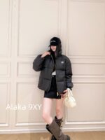 MIUMIU Warm, Handsome, and Fashionable24 Autumn/Winter New Collection Printed Letter Logo Stand Collar Windproof Bread Down Jacket for Women. National standard 90 white goose down - Image 3