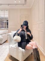 MIUMIU Warm, Handsome, and Fashionable24 Autumn/Winter New Collection Printed Letter Logo Stand Collar Windproof Bread Down Jacket for Women. National standard 90 white goose down - Image 10