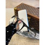 LOUIS VUITTON Ouyang Nana Same Style   Lucky Clover Natural Beauty Artifact Printed Logo Metal Wide Edge Frame Flat Mirror - Image 9