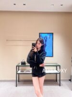 Hermes  Classic HPig Nose Jacquard Relief Logo/2024 Autumn/Winter New Collection Black Zipper Wool Knitted Jacket for Women. - Image 9