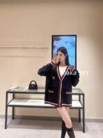 GUCCI GG  2024 Autumn/Winter New Collection "American Retro College Style Dress" Vneck Color blocked Letter Logo Wool Knitted Sweater - Image 7