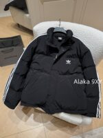 balenciaga  BB Classic Collection2024 Autumn/Winter New Collection Three Bar Bread Cotton Jacket/Men's and Women's Loose fit - Image 4