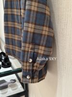 PRADA 2024 Autumn/Winter New Collection   Classic plaid shirt design with 100 wool plaid fabric and inverted triangle collar  Badge logo cotton jacket - Image 7