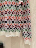 LOUIS VUITTON   24ss Autumn/Winter New CollectionColorful Jacquard Letter Logo Color blocked Vneck Knitted Cardigan Women's Wool Material - Image 9