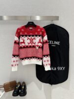CELINE   2024 Autumn/Winter New "Christmas Limited Edition Series" Red Envelope Color blocked Kai Xuan Men Round Neck Wool Knitted Head Sweater for Women. - Image 3