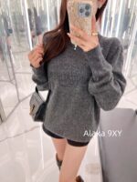 Yves Saint Laurent  Self keptVersatile and High end Grey Collection 2024 Autumn/Winter New Collection Classic Signature Letter Logo Round Neck Hooded Woolen Sweater - Image 10
