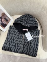 VALENTINO 2024 Autumn/Winter Collection  Double sided full printed logo embroidered zipper knitted hooded jacket cardigan casual top made of 100 wool material - Image 7
