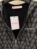 VALENTINO 2024 Autumn/Winter Collection  Double sided full printed logo embroidered zipper knitted hooded jacket cardigan casual top made of 100 wool material - Image 8
