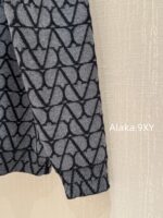 VALENTINO 2024 Autumn/Winter Collection  Double sided full printed logo embroidered zipper knitted hooded jacket cardigan casual top made of 100 wool material - Image 10