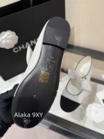 CHANEL    Early Spring New Milan Fashion Show Collection  Super Hot Butterfly Knot Rabbit Ears Mary Jane Single Shoes for Women. Imported sheepskin is super comfortable - Image 8