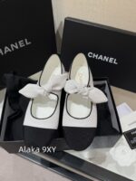 CHANEL    Early Spring New Milan Fashion Show Collection  Super Hot Butterfly Knot Rabbit Ears Mary Jane Single Shoes for Women. Imported sheepskin is super comfortable - Image 68