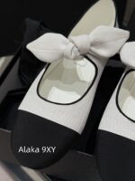 CHANEL    Early Spring New Milan Fashion Show Collection  Super Hot Butterfly Knot Rabbit Ears Mary Jane Single Shoes for Women. Imported sheepskin is super comfortable - Image 71