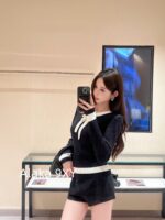 The heiress of the Chanel conglomerate ”  New collection for autumn and winter season 24: Black and white color matching elegant temperament lace up bow pullover wool sweater. - Image 7
