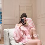 LOEWE Pink Muse Goddess24ss Early Autumn New Collection Handmade Hook Flower Fans Sweet Wool Hoodie Sweater for Women