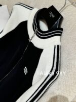 Celine American Hot Girl Casual Dressing  24ss early autumn new classic "Triumph Logo" embroidered black and white color blocked jacket, baseball jacket, women's jacket - Image 20