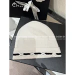 Chanel 2025B Fall/Winter Collection ❄️ Black & White Line Logo Beanie - 100% Imported Cashmere Knit