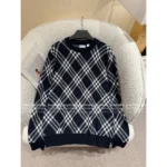 BURBERRY 2025 Early Fall Collection 🆕 Classic Plaid Color-Block Sweater - Unisex Oversized Wool Blend Pullover - Image 5