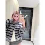 miumiu 2025SS Early Fall Collection 🩶 Preppy Schoolgirl Style - Metal Button Logo Striped Wool Cardigan - Image 4