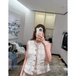 Chanel 25A Early Fall Collection 💛 Haute Atelier Waistcoat - Gold-Thread Woven Tweed Vest w/ Crystal Buttons