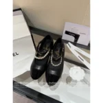 Chanel 25B Early Fall Collection ⛓️ Runway Chain & Patent Leather Mary Janes - Pearl-Accented Pumps for Elegant Style - Image 10
