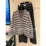 Chanel 2025B Early Fall Collection 🤎 Color-Block Cardigan - V-Neck Relaxed Fit w/ Cashmere/Wool/Mohair-Silk Blend - Image 10
