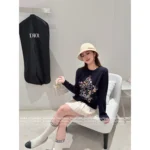 Dior 2025 Early Autumn Collection ⭐️ Colorful Yarn Jacquard Logo Sweater - Round Neck Star-Pattern Wool Knit Women's Pullover - Image 7