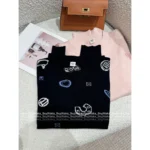 Hermes 2025 Fall/Winter Collection 🆕 Emblem Jacquard Cashmere Sweater - 100% Kashmir Wool w/ Round Neck & Signature Logo - Image 4