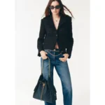 Chanel 2025B Early Fall Collection 👖 Jennie-Inspired "High IQ" Jeans - Runway Straight-Leg Trousers for Polished Style - Image 2