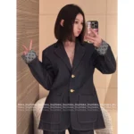 Louis Vuitton 2025SS Early Fall Collection 💙 Women's Denim Jacket - Cuff Lining Clover Print Logo & Metal Button Detail - Image 4