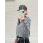 Dior 2025SS Early Fall Collection 🩶 Premium Gray Hooded Cardigan - Embroidered Logo Zip-Up w/ Cashmere-Wool Blend - Image 4