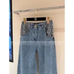 Chanel 2025B Early Fall Collection 🌈 Ombré Wide-Leg Jeans - Slimming Vertical Seam & Stretch Denim (Leg-Lengthening Fit) 👖 - Image 9