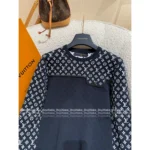 Louis Vuitton 2025 Early Fall Collection 🌟 Silk-Cotton Blend Tee - Jacquard Logo Round Neck Short Sleeve (with Silk) - Image 5