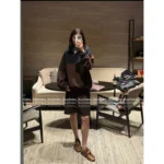 miumiu 2025SS Early Fall Collection 🤎 Maillard Color-Block Hoodie - Zip-Up Notch Collar Pullover & Brown Knit Skirt - Image 4