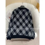 BURBERRY 2025 Early Fall Collection 🆕 Classic Plaid Color-Block Sweater - Unisex Oversized Wool Blend Pullover - Image 3