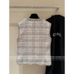 Chanel 25A Early Fall Collection 💛 Haute Atelier Waistcoat - Gold-Thread Woven Tweed Vest w/ Crystal Buttons - Image 6
