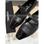 Chanel 25B Early Fall Collection 🌈 Runway Bow Mary Janes - Square-Toe Pump with Handcrafted Logo Detail - Image 3