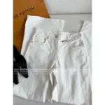 Louis Vuitton 2025SS Early Fall Collection 🤍 Versatile High-Waisted Trousers - Slimming White Wide-Leg Jeans with Subtle Print - Image 11