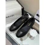 Chanel 2025B Early Fall Collection 🐼 Color-Block Mary Janes - Leather Chain Strap Two-Tone Pumps - Image 5