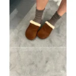 miumiu 2025SS Early Fall Collection 🐻 Women's Sherling Mule Slippers - Classic Letter Logo & Cloud Comfort (3 Colors Available) - Image 15
