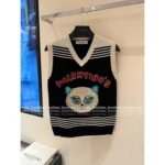 VALENTINO 2025SS Early Fall Collection 🐱 Color-Block Vest w/ Cat Embroidery - V-Neck Wool Knit Waistcoat - Image 17