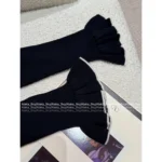 VALENTINO 🖤 2025SS Early Autumn New Collection Ruffled Bell Sleeve Pullover Sweater in 100% Imported Wool for Women - Image 6